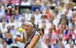 Wimbledonské ﬁnále vyhrála Kvitová i se zraněním.