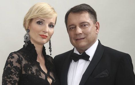 Petra Paroubková s manželem.