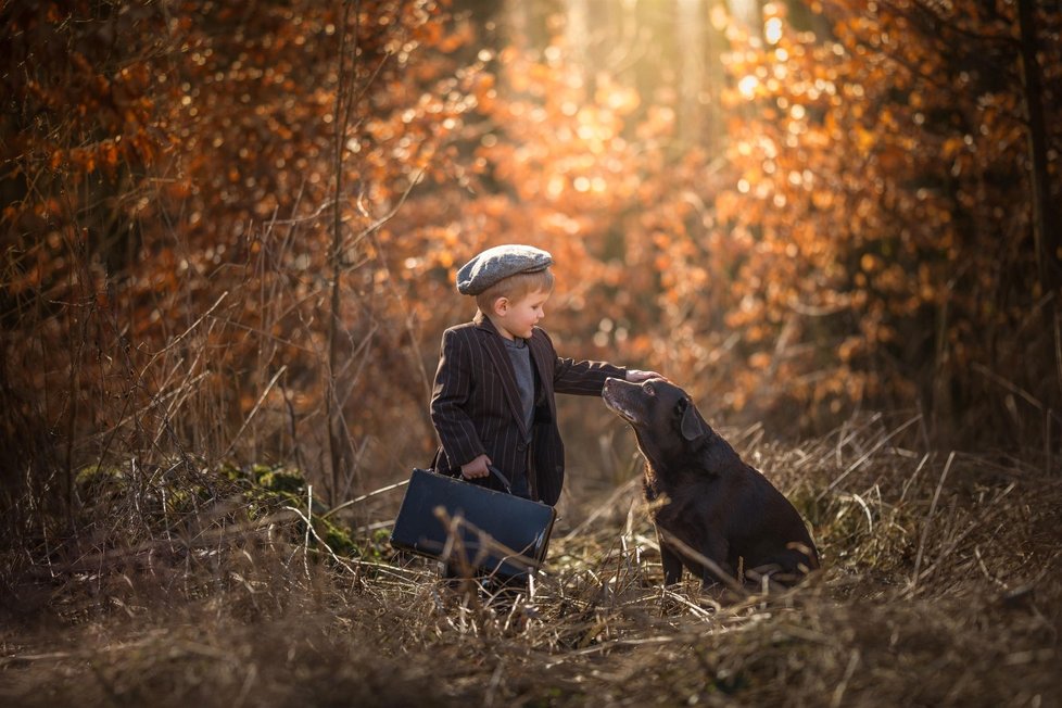 Mladá fotografka z Ostravy Petra Petřeková fotí nejčatěji děti, které stylizuje do různých pohádek, či svatby a zamilované páry.