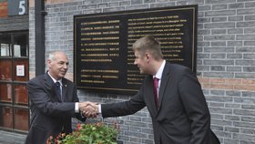 Ministr zahraničí Petříček v Šanghaji slavnostně otevřel židovské muzeum