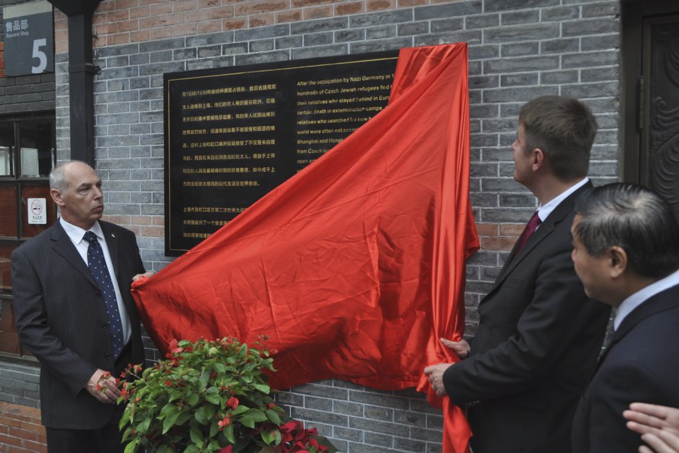 Ministr zahraničí Petříček v Šanghaji slavnostně otevřel židovské muzeum