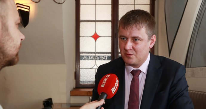 Ministr Zahraničí Tomáš Petříček (ČSSD) při rozhovoru pro Blesk Zprávy (16. 1. 2019)