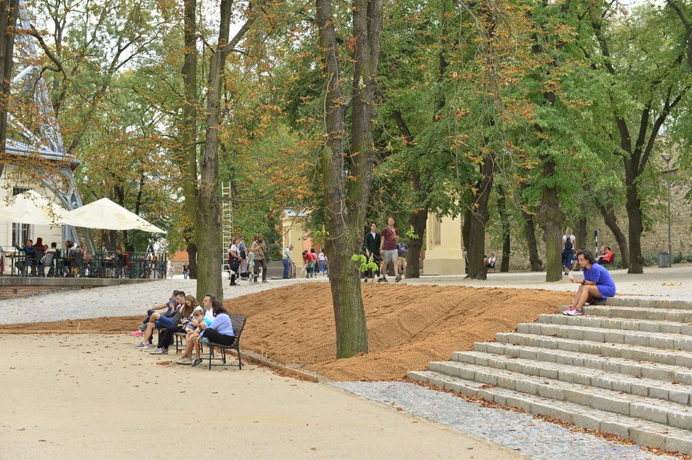 O přízeň se uchází také revitalizace parku na Petříně.