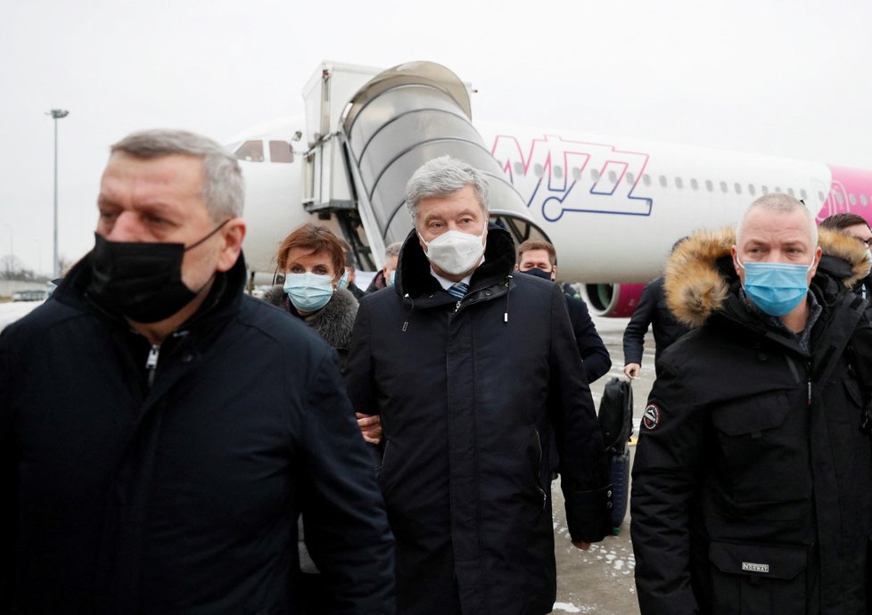 Ukrajinský exprezident Petro Porošenko při návratu do vlasti (17.1.2022)