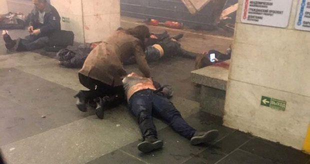 Útok v Petrohradu má další oběť: Zraněná žena život nevybojovala