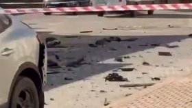 Při explozi automobilu v Petrohradu zemřel ruský důstojník (27.8.2026).