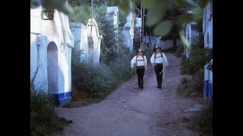 Petrovské Plže se objevily v dílu Hody seriálu Slovácko sa nesúdí.