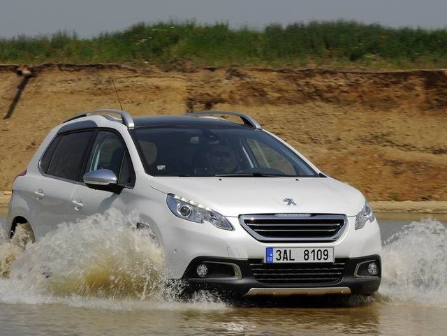 Peugeot 2008 1.6 e-HDI