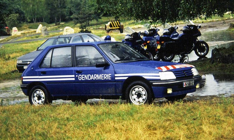 Peugeot 205 5D Gendarmerie (1983)