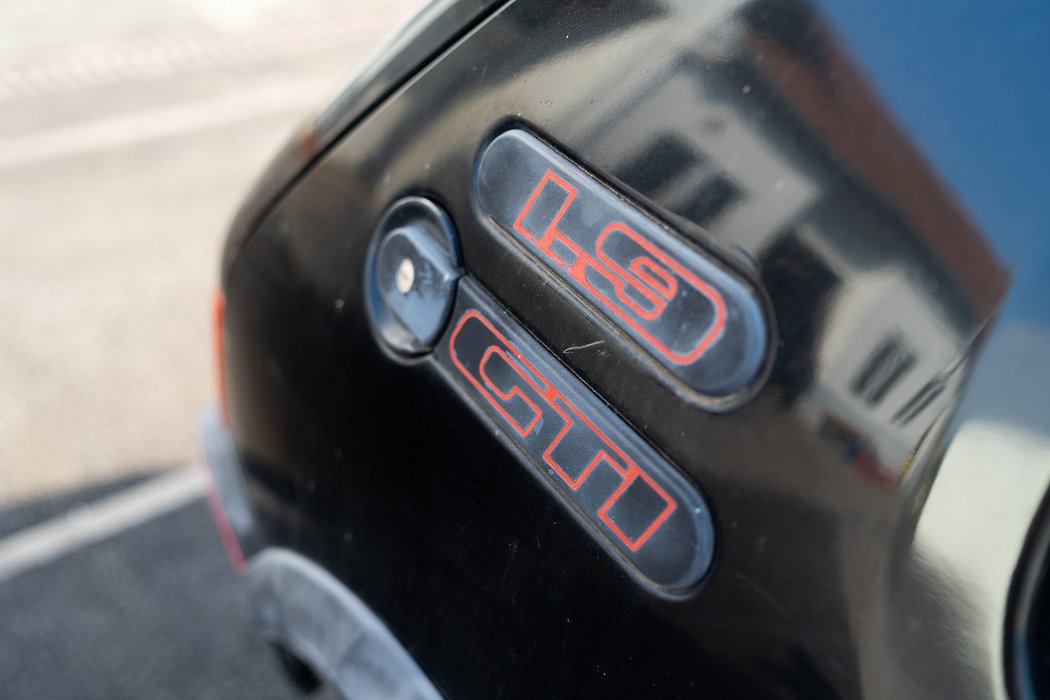 Peugeot 205 GTi