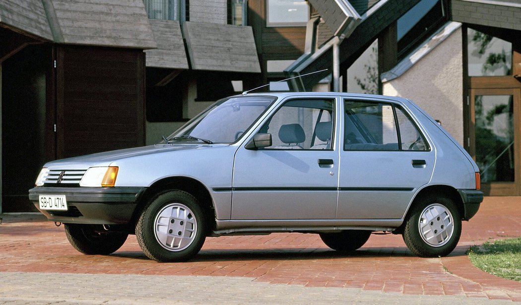 Peugeot 205 5D (1983–1990)