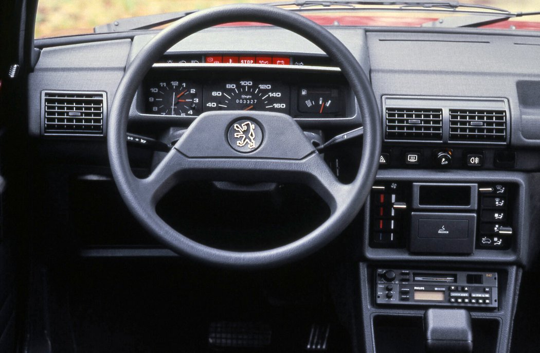 Peugeot 205 5D Automatic (1986)