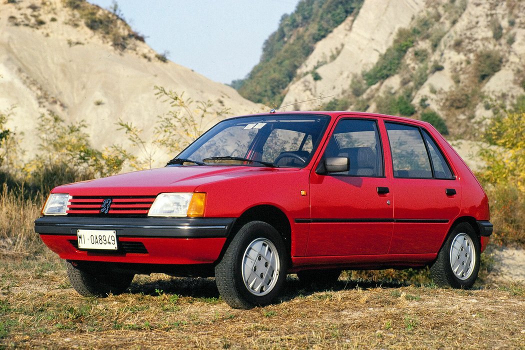 Peugeot 205 5D Automatic (1986)