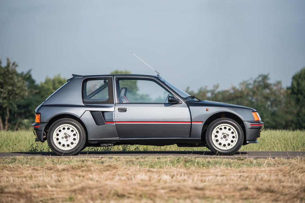 Peugeot 205 Turbo 16