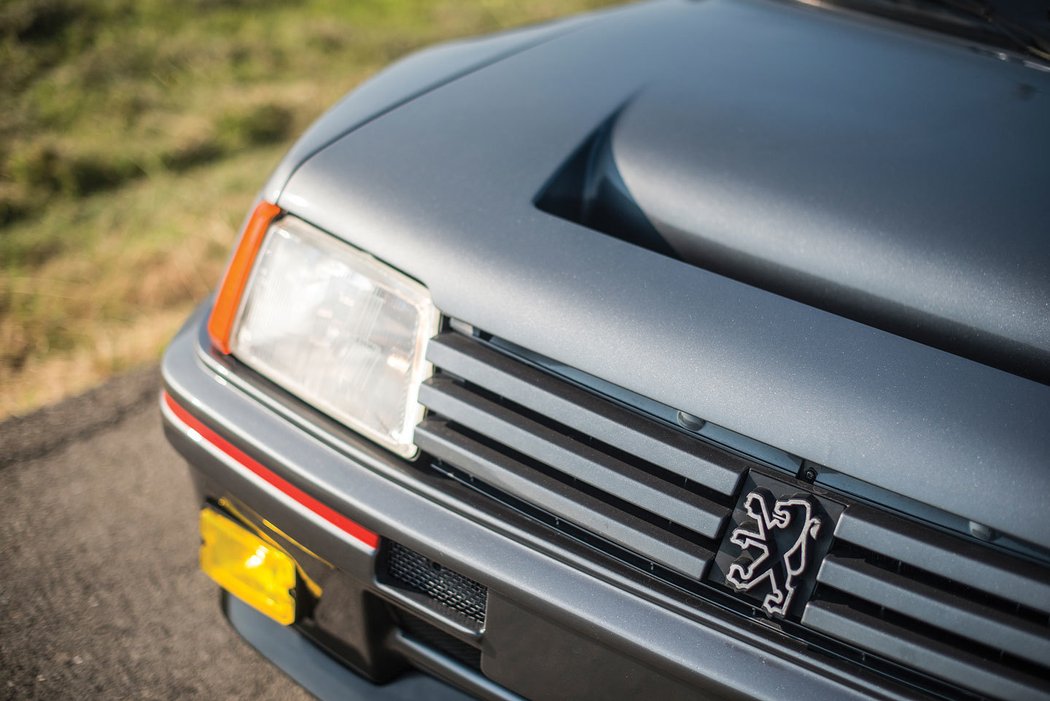 Peugeot 205 Turbo 16