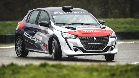 Peugeot představuje soutěžní 208 Rally 4 jako nástupce úspěšného 208 R2 