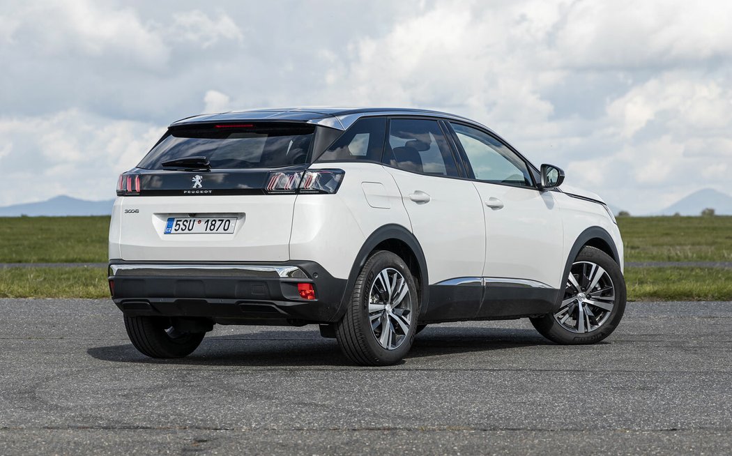 Peugeot 3008 1.2 PureTech EAT8