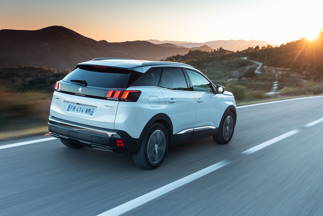 Peugeot 3008 Hybrid4