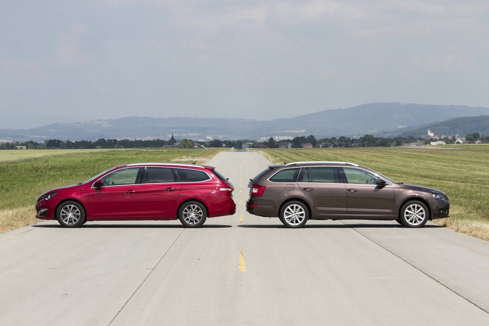 Peugeot 308 SW 1.2 PureTech vs. Škoda Octavia Combi 1.2 TSI