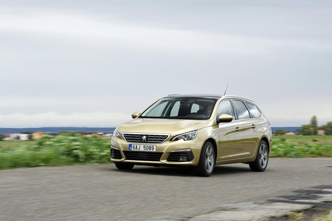 Peugeot 308 SW 1.6 Blue HDI Allure