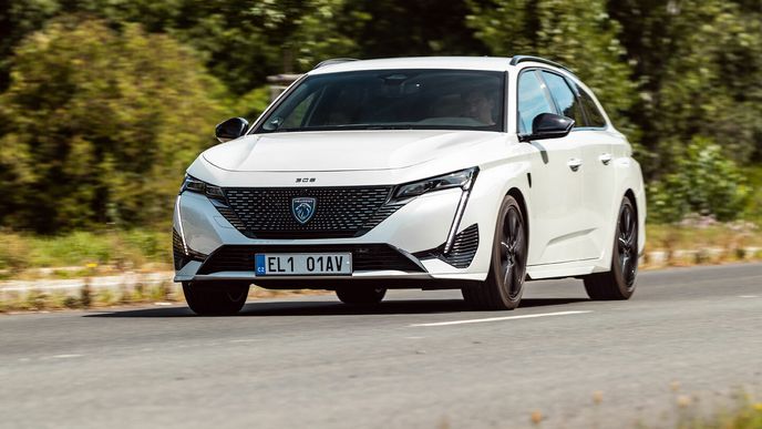 Peugeot 308 SW Hybrid 225 e-AT8 GT Peugeot 308 SW Hybrid 225 e-AT8 GT