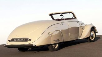 Prostor k uložení pevné střechy byl značně objemný, a proto vyžadoval velmi dlouhou záď vozidla. Prostor k uložení pevné střechy byl značně objemný, a proto vyžadoval velmi dlouhou záď vozidla.