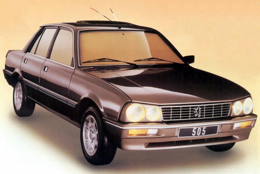 Peugeot 505 GTD Turbo se vyráběl v letech 1983 až 1989. Vznětový řadový čtyřválec byl přeplňován turbodmychadlem a měl výkon 90 koní.