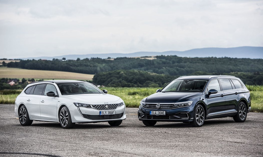 Peugeot 508 SW Hybrid 225 vs. VW Passat Variant GTE