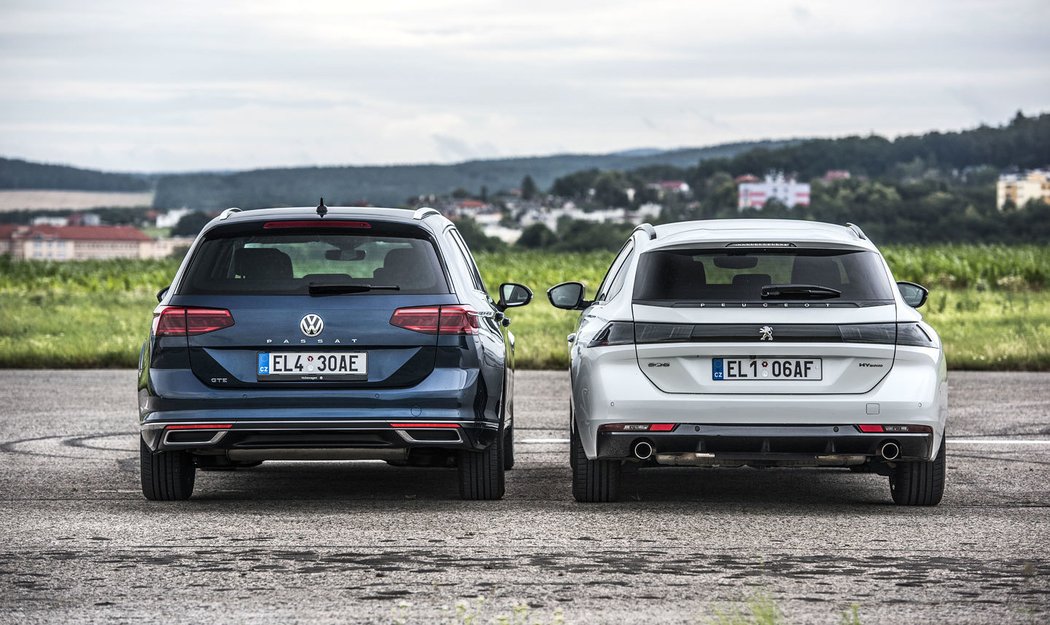 Peugeot 508 SW Hybrid 225 vs. VW Passat Variant GTE