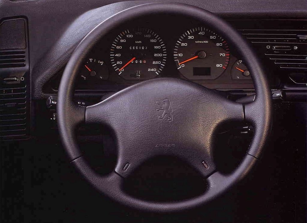 1995 Peugeot 605