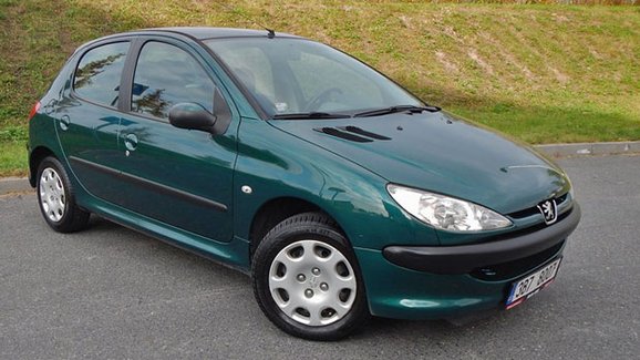 Ojetý Peugeot 206: Ženy jej chtějí