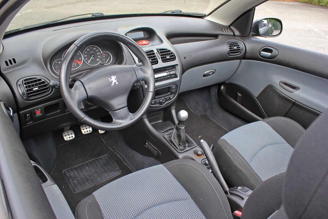 Peugeot 206 CC