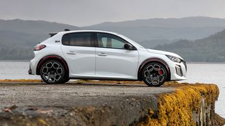 Peugeot E-208 GTi Peugeot E-208 GTi