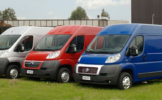 Světová premiéra: nové trio Fiat Ducato, Peugeot Boxer a Citroën Jumper