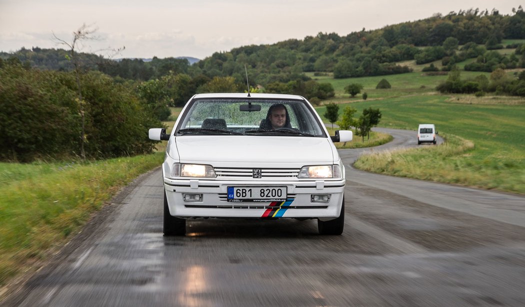 Peugeot 405