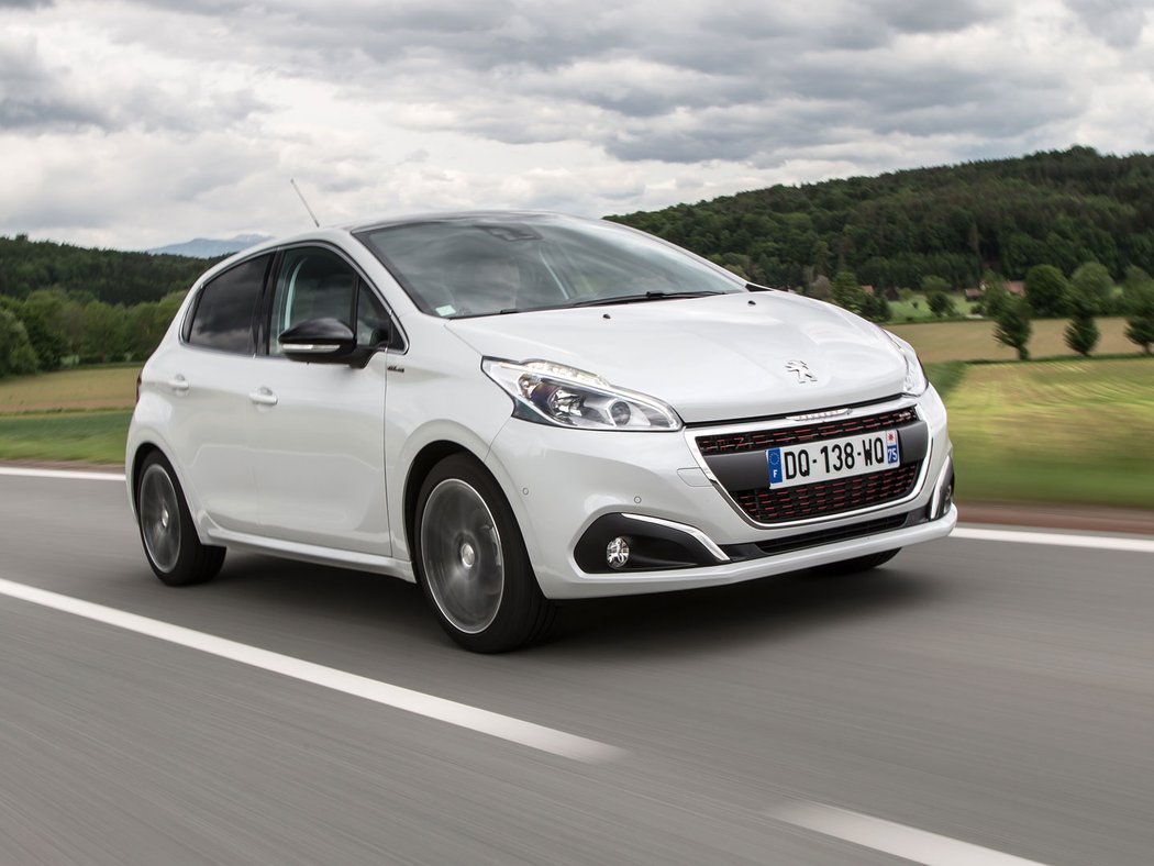 Peugeot 208