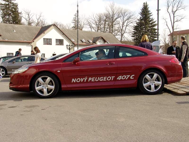 Peugeot 407