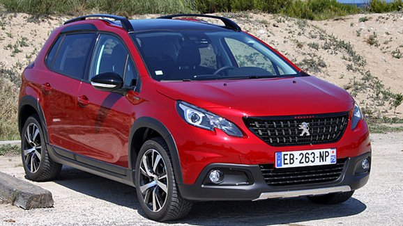 TEST Peugeot 2008 facelift: První jízdní dojmy ze Španělska