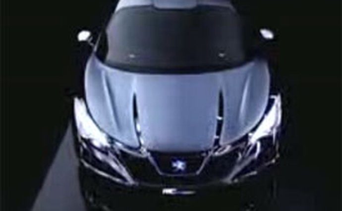 Video: Peugeot RC HYmotion4 – koncept hybridního kupé
