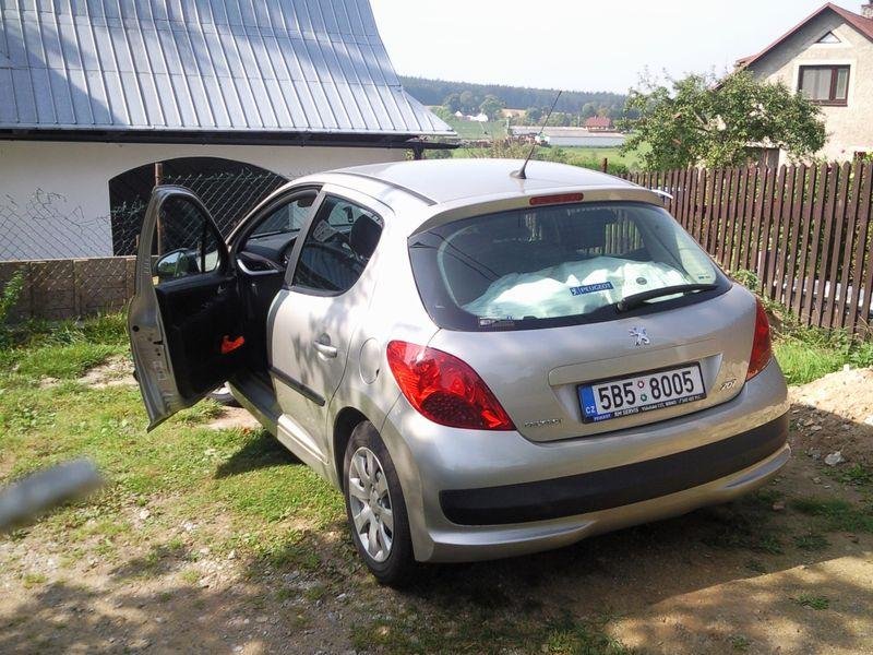 Peugeot 207