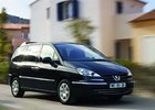 Peugeot 807: Sotva postřehnutelný facelift