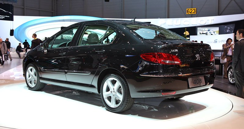 Peugeot 408