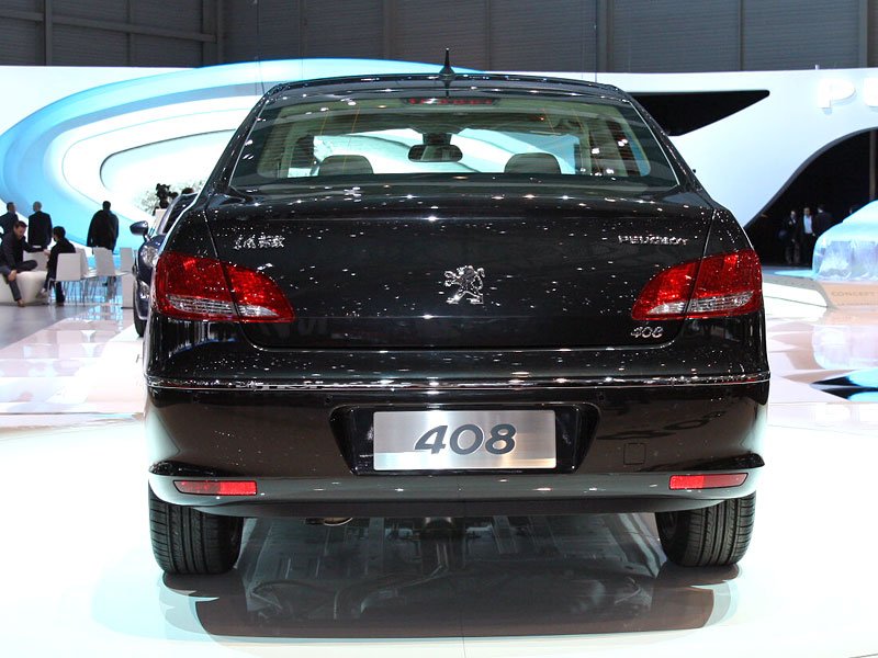 Peugeot 408