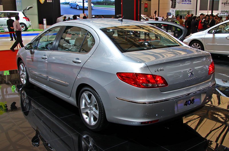 Peugeot 408