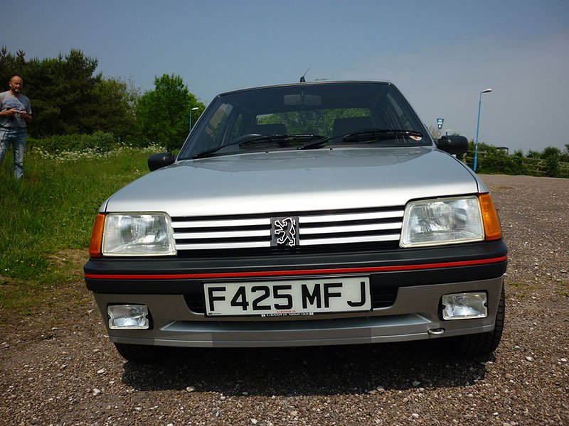 Peugeot 205