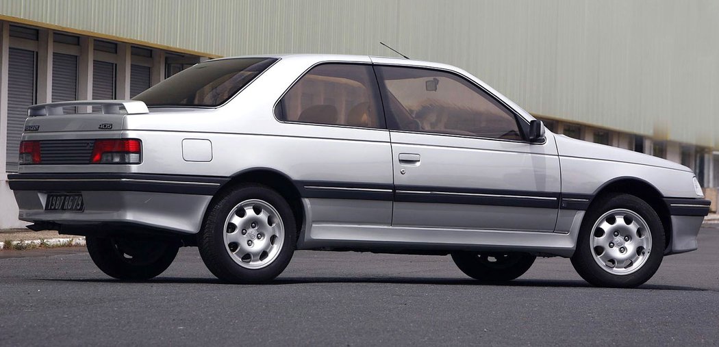 Peugeot 405