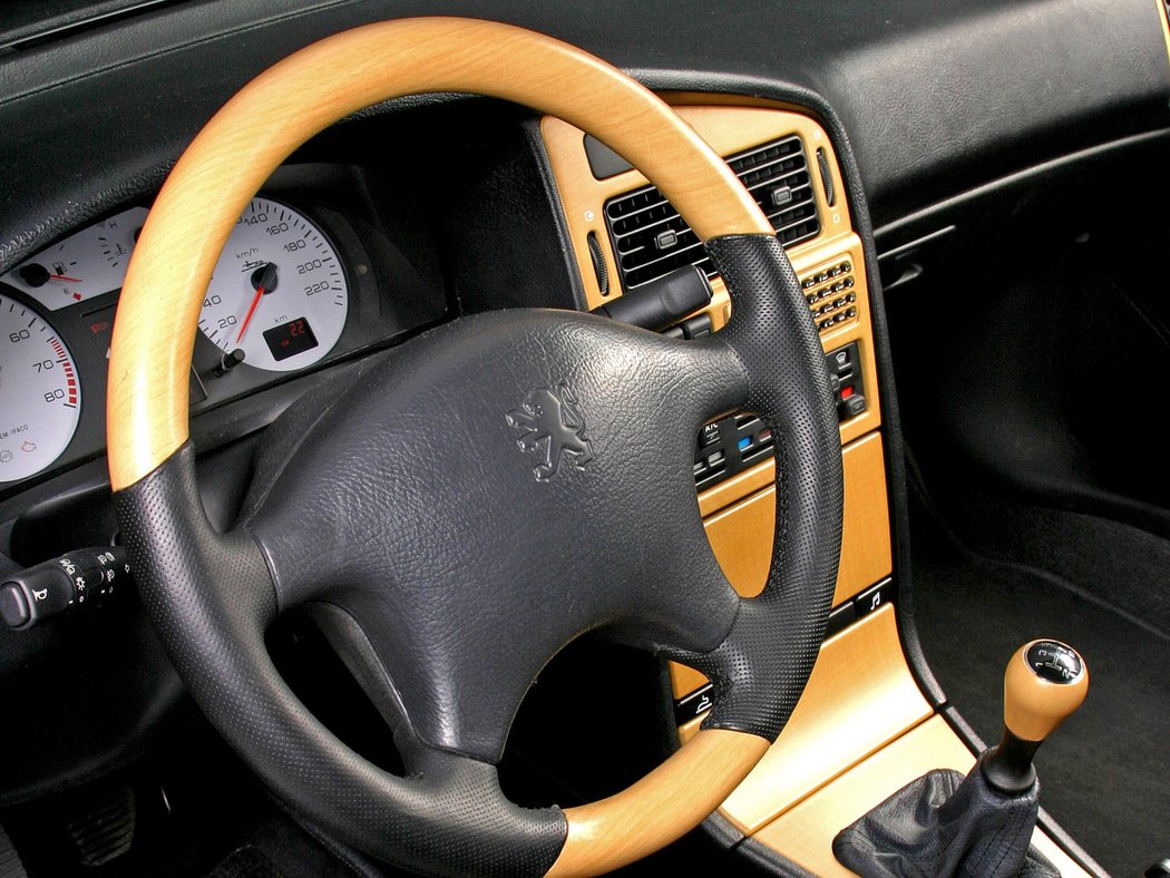 Peugeot 405