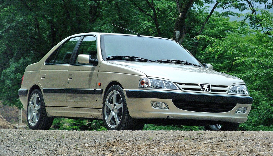 Peugeot 405