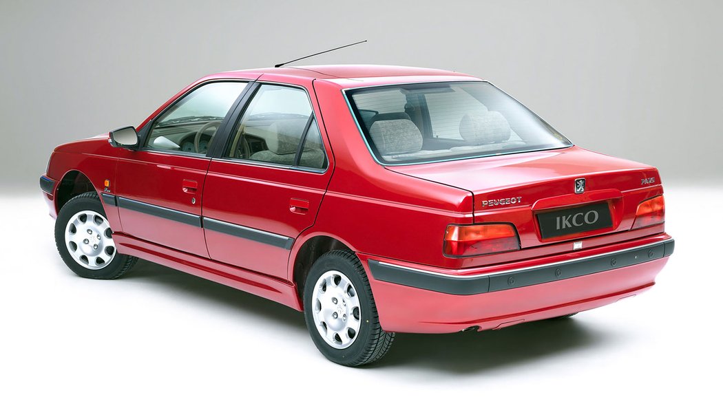 Peugeot 405