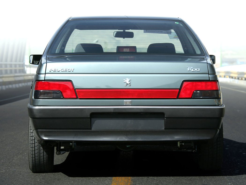 Peugeot 405